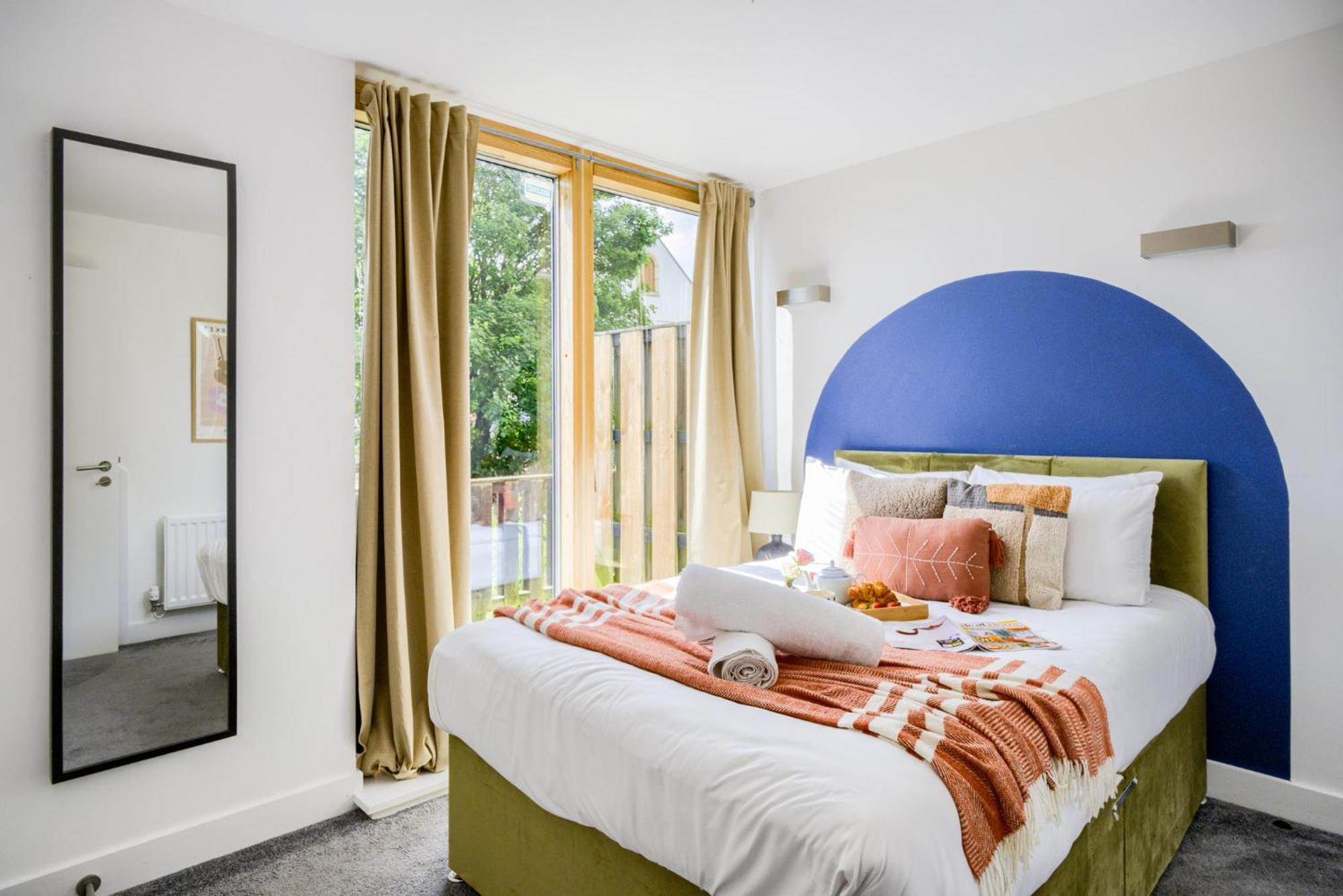 Coventry Large 4-Bed Townhouse By Empower Homes 외부 사진